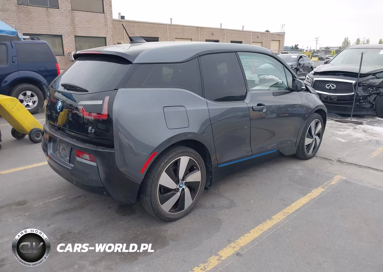 2016 BMW I3 Base W-Range Extender VIN:WBY1Z4C51GV508725 - 4