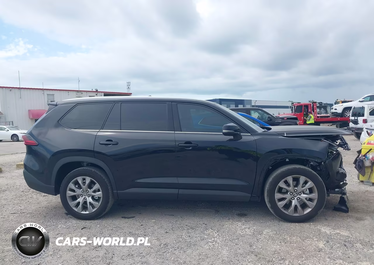 2026 Toyota Grand Highlander Limited VIN:5TDAAAB52TS132808 - 14
