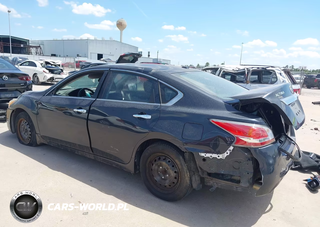 2015 Nissan Altima 2.5 S VIN:1N4AL3AP9FN863695 - 3