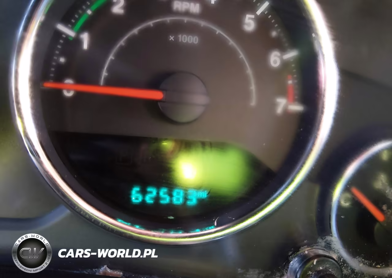2017 Jeep Wrangler Unlimited Sport 4X4 VIN:1C4BJWDG2HL521828 - 15