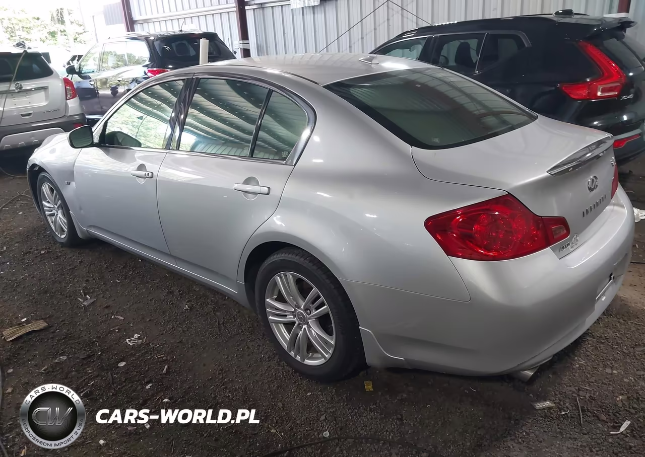 2015 Infiniti Q40 VIN:JN1CV6AR0FM650353 - 3