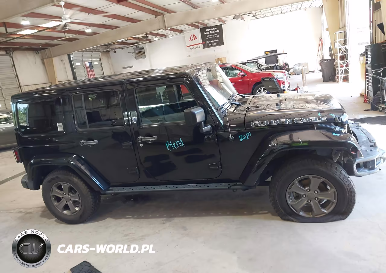 2018 Jeep Wrangler Jk Unlimited Golden Eagle 4X4 VIN:1C4HJWDG7JL892256 - 13