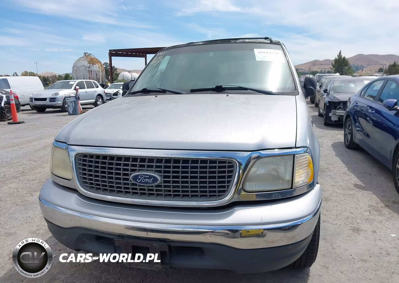 2000 Ford Expedition Xlt VIN:1FMRU156XYLC32710 - 12