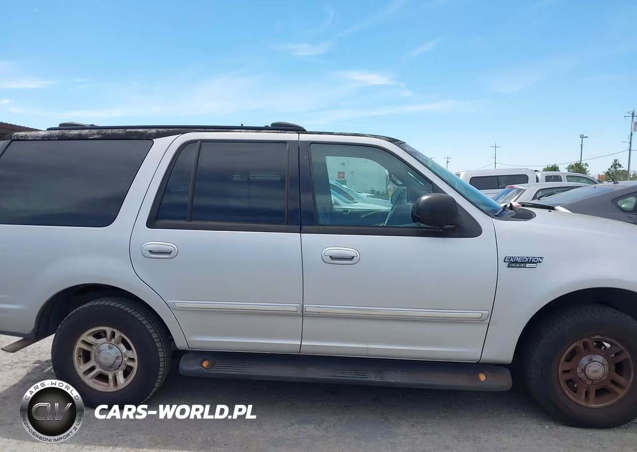 2000 Ford Expedition Xlt VIN:1FMRU156XYLC32710 - 13