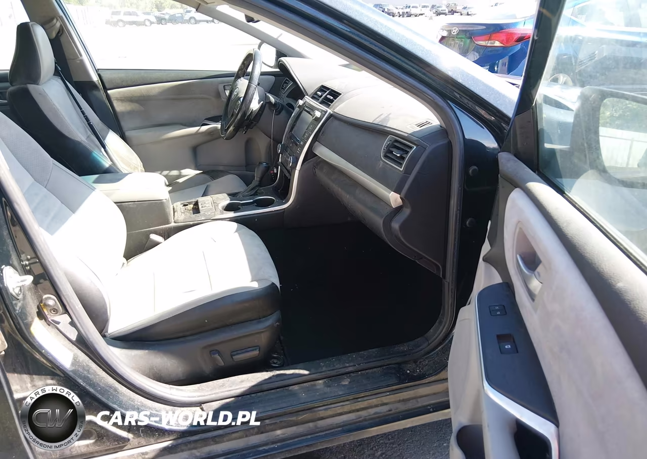 2016 Toyota Camry Xse VIN:4T1BF1FK0GU607925 - 5