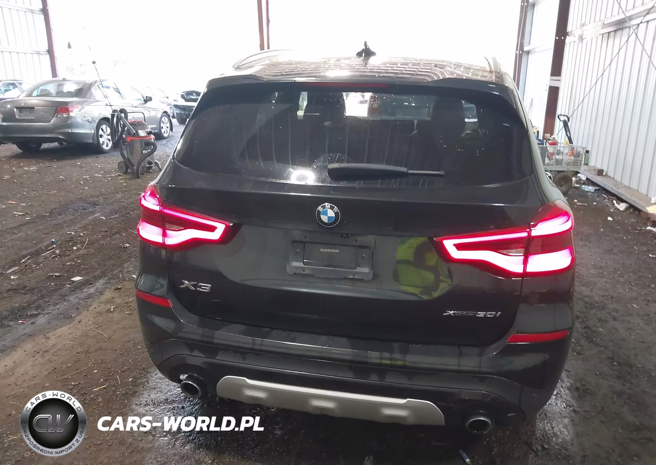 2020 BMW X3 xDrive30I VIN:5UXTY5C01L9C35717 - 16