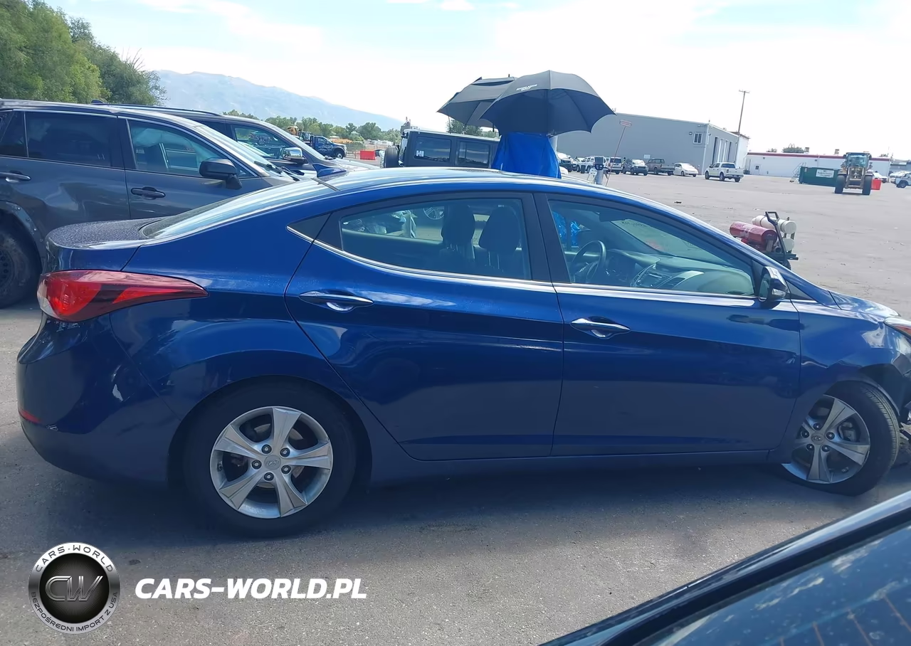 2016 Hyundai Elantra Value Edition VIN:5NPDH4AE4GH732740 - 13