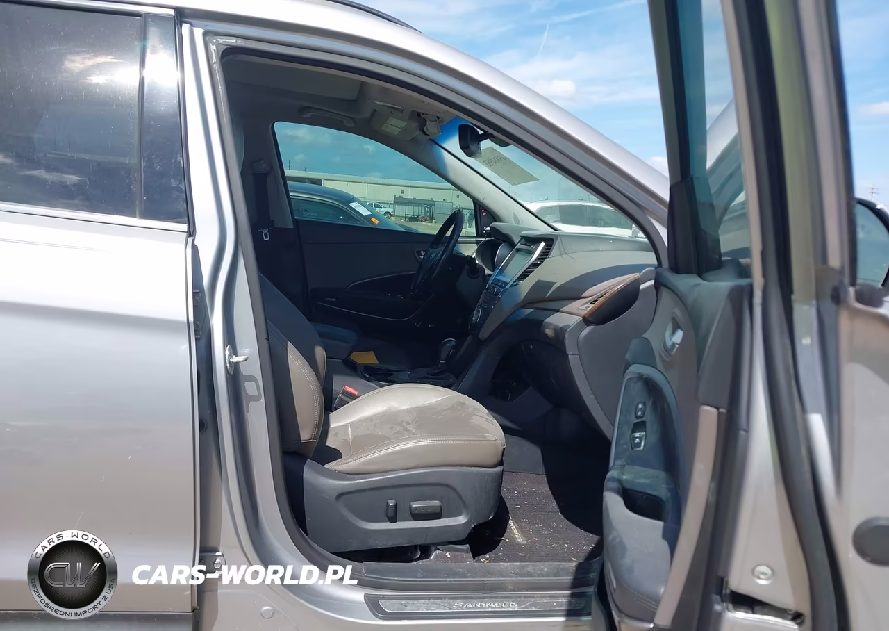2017 Hyundai Santa Fe Limited Ultimate VIN:KM8SR4HF8HU216712 - 5