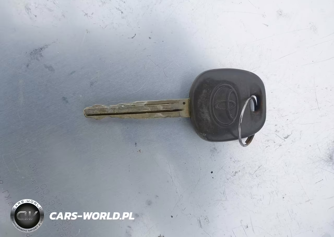 2005 Toyota Corolla Le VIN:1NXBR32E55Z510705 - 11