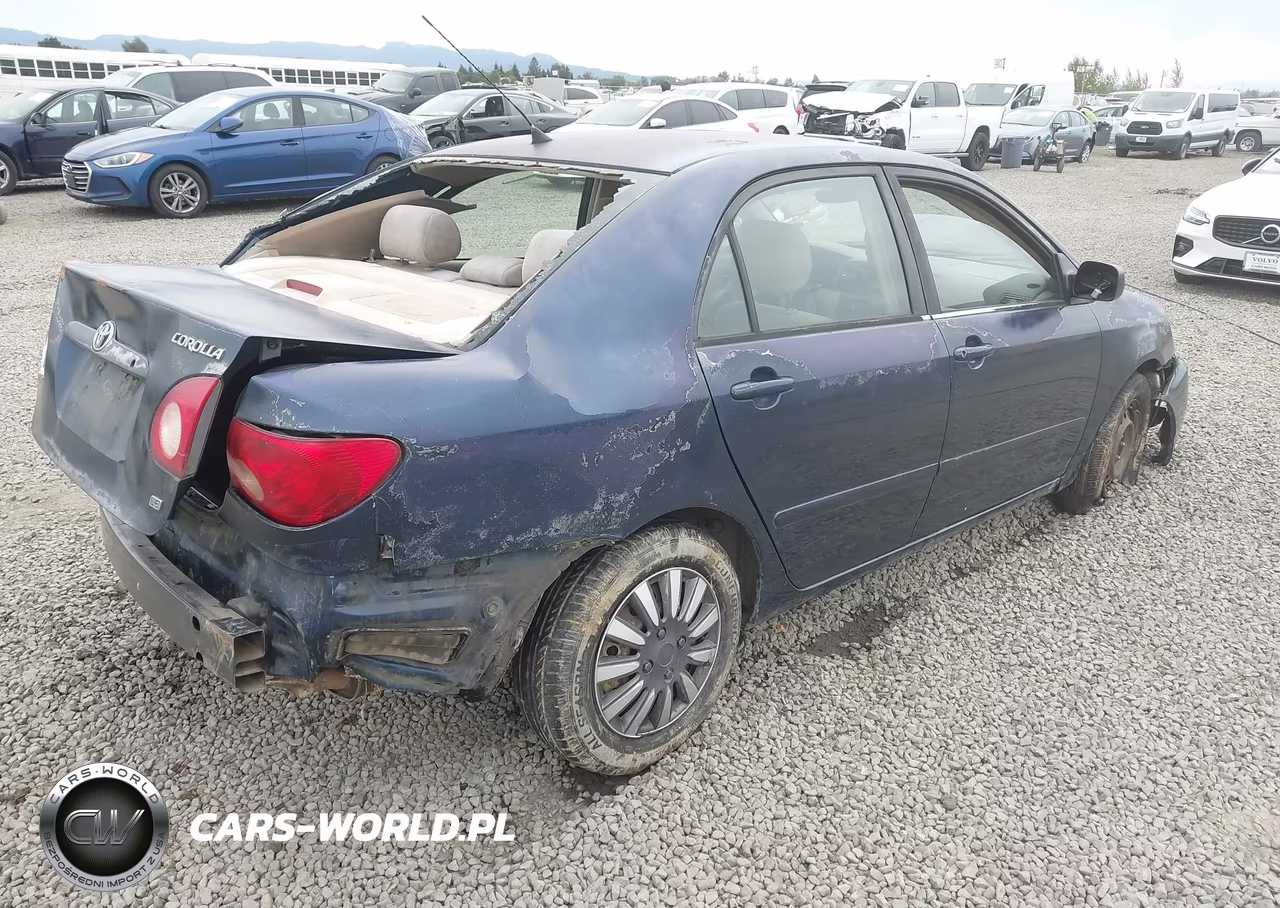 2005 Toyota Corolla Le VIN:1NXBR32E55Z510705 - 4