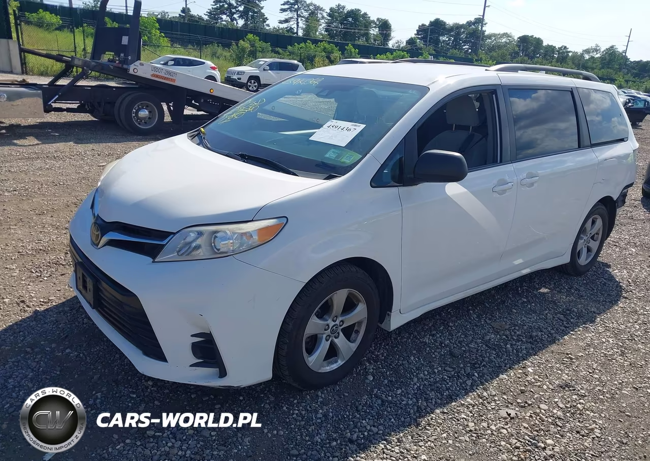 2019 Toyota Sienna Le 8 Passenger VIN:5TDKZ3DC2KS994350 - 2