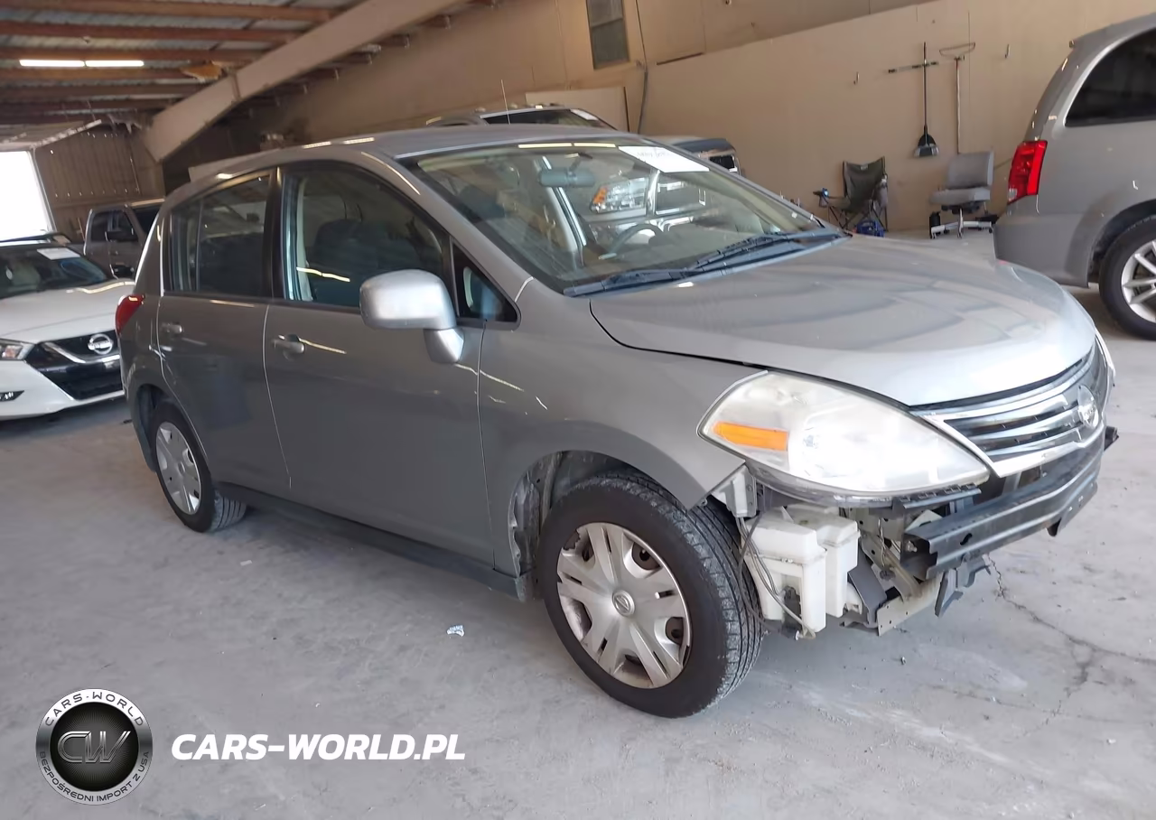 2010 Nissan Versa 1.8S