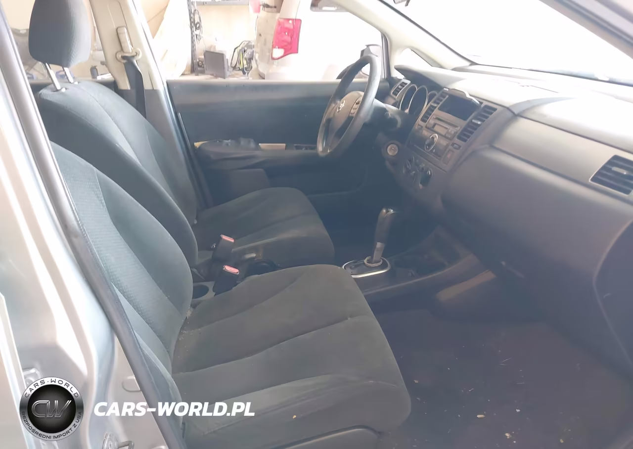 2010 Nissan Versa 1.8S VIN:3N1BC1CP8AL458598 - 5