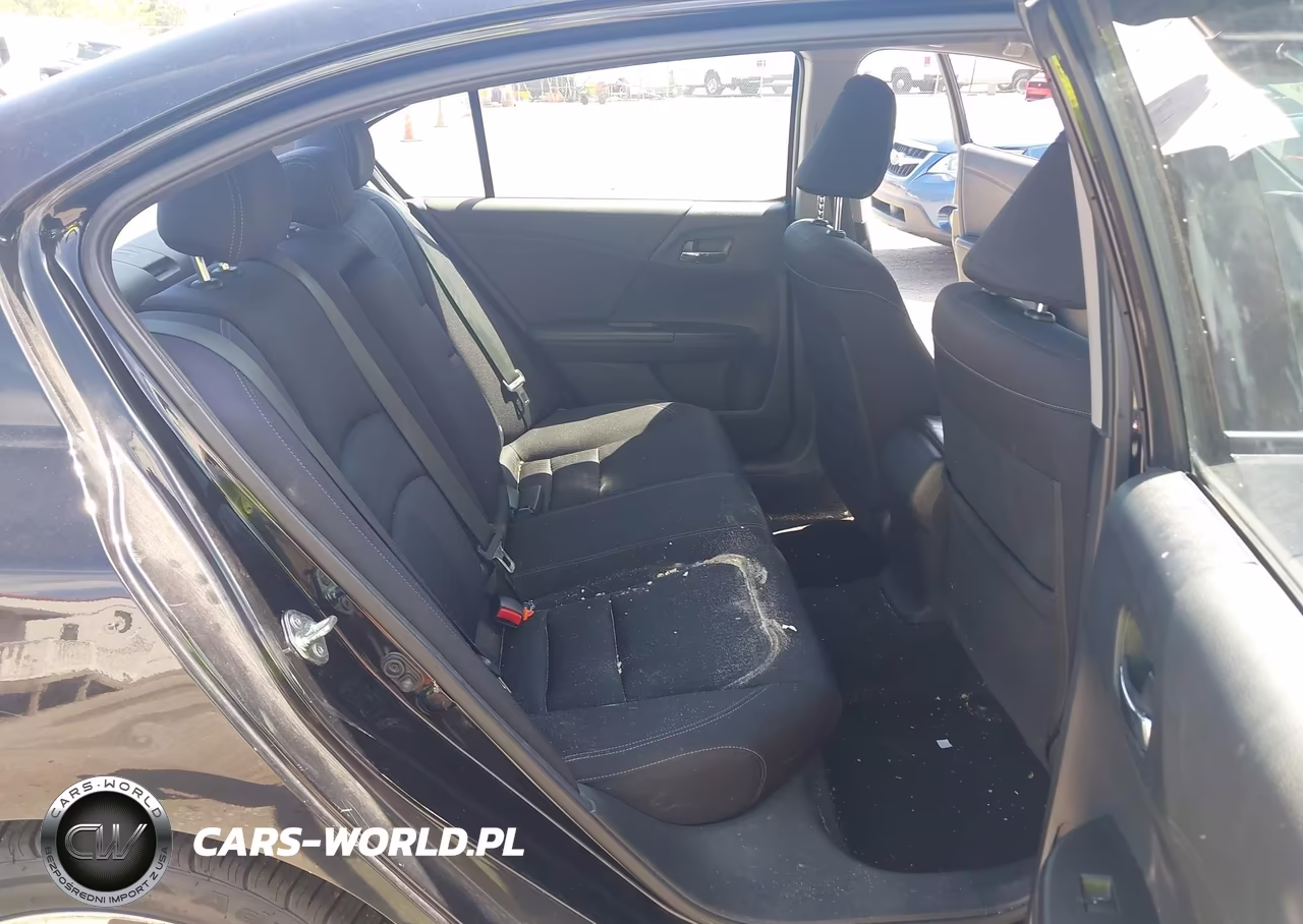 2015 Honda Accord Sport VIN:1HGCR2F57FA208592 - 8