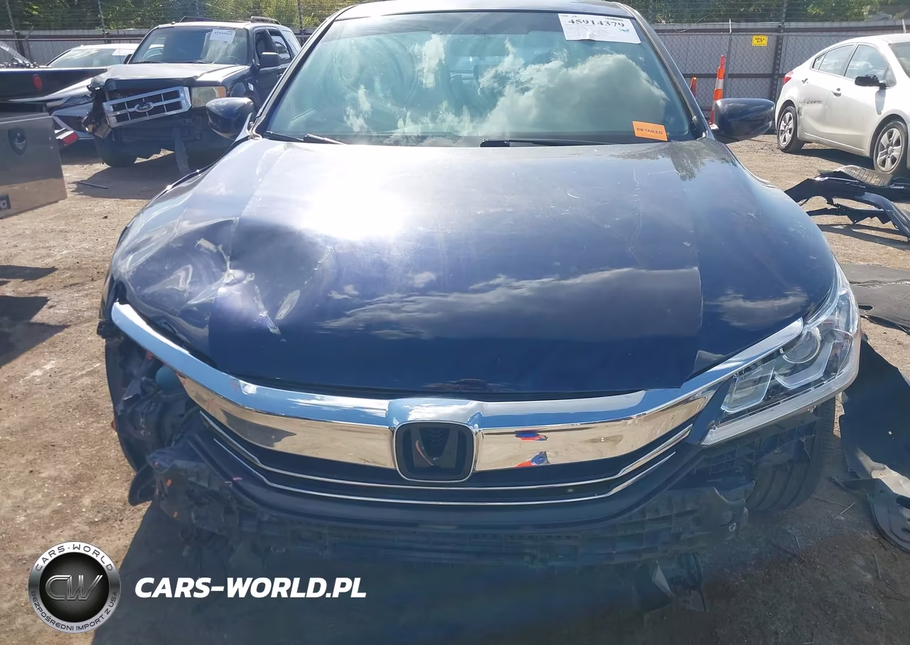 2017 Honda Accord Sport VIN:1HGCR2F58HA288486 - 13