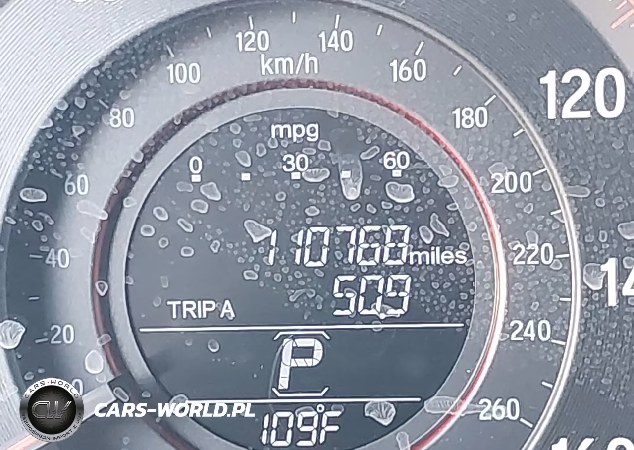 2017 Honda Accord Sport VIN:1HGCR2F58HA288486 - 16