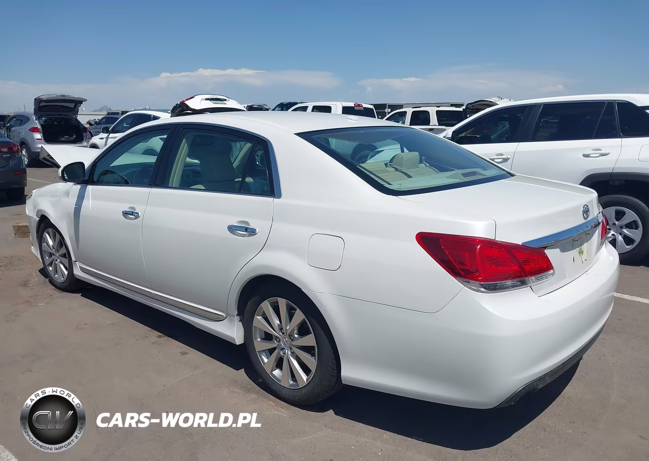 2011 Toyota Avalon Limited VIN:4T1BK3DB1BU385365 - 3