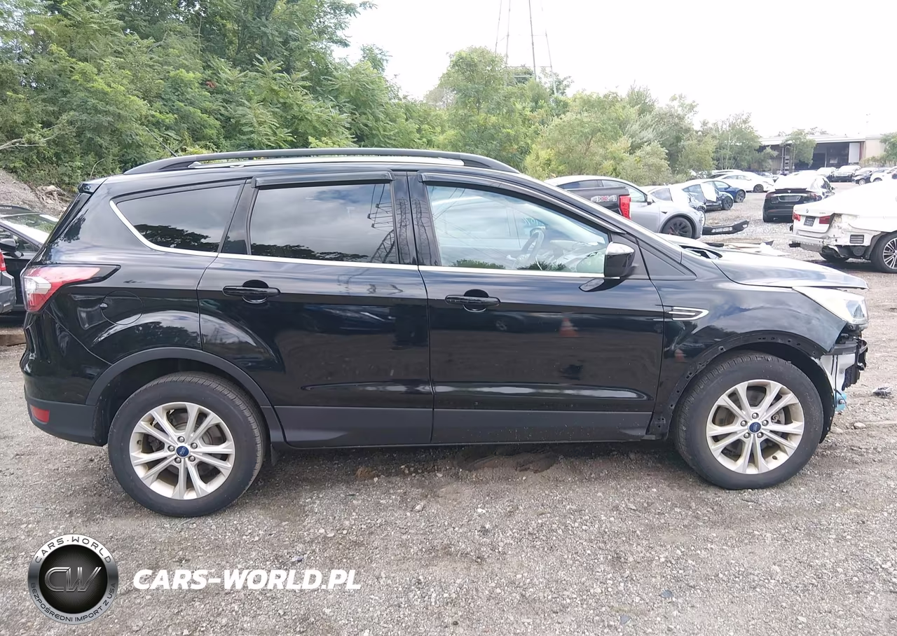 2018 Ford Escape Se VIN:1FMCU9GD2JUB92106 - 13