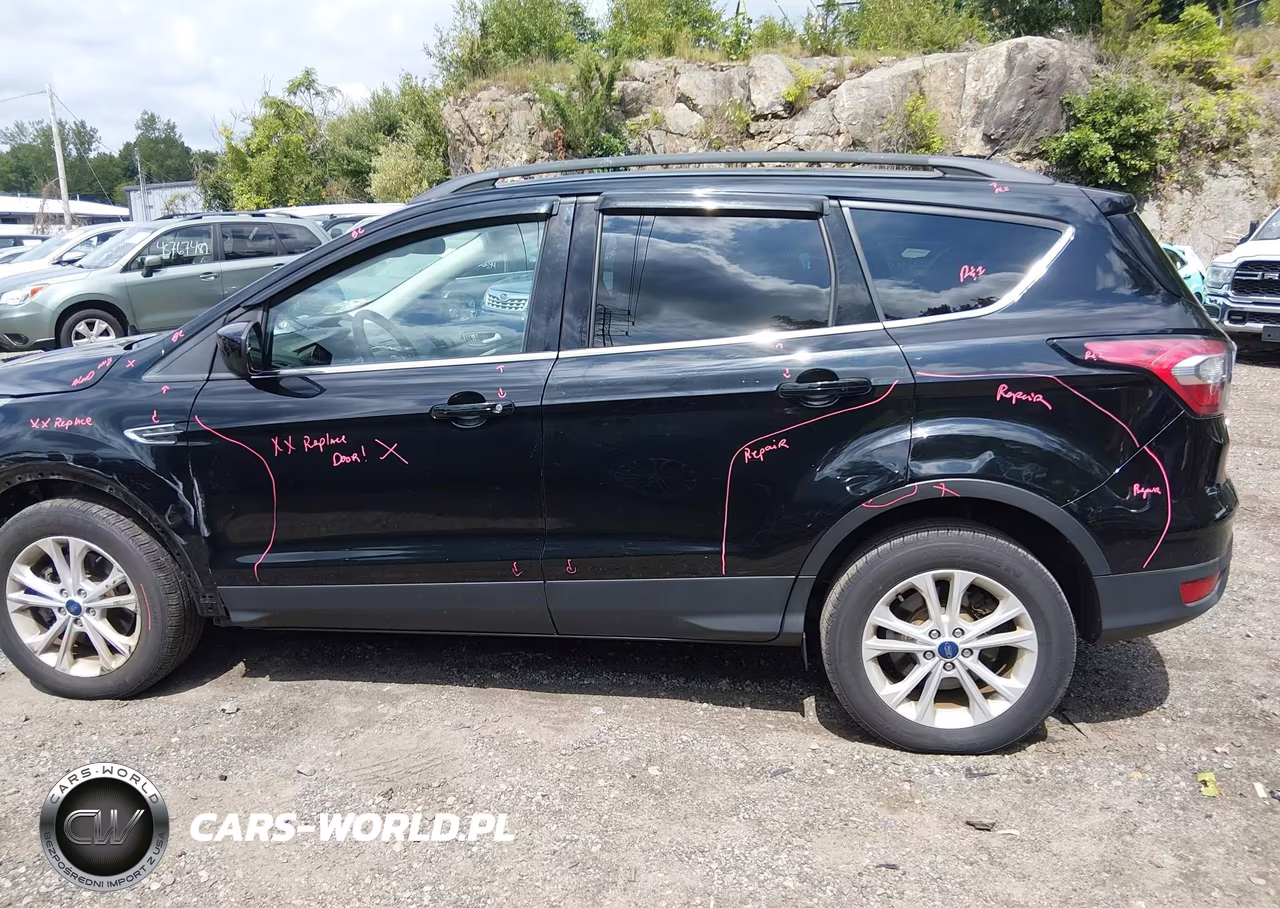 2018 Ford Escape Se VIN:1FMCU9GD2JUB92106 - 14