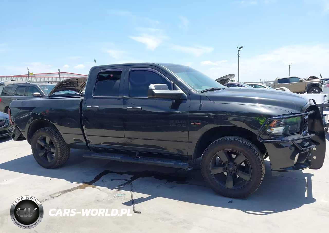 2017 Ram 1500 Express 4X4 6'4 Box VIN:1C6RR7FT0HS510783 - 13