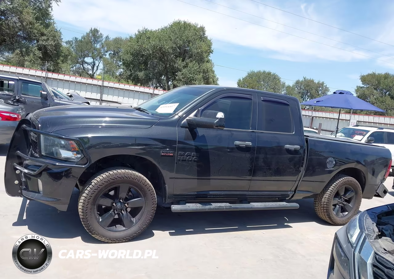 2017 Ram 1500 Express 4X4 6'4 Box VIN:1C6RR7FT0HS510783 - 14