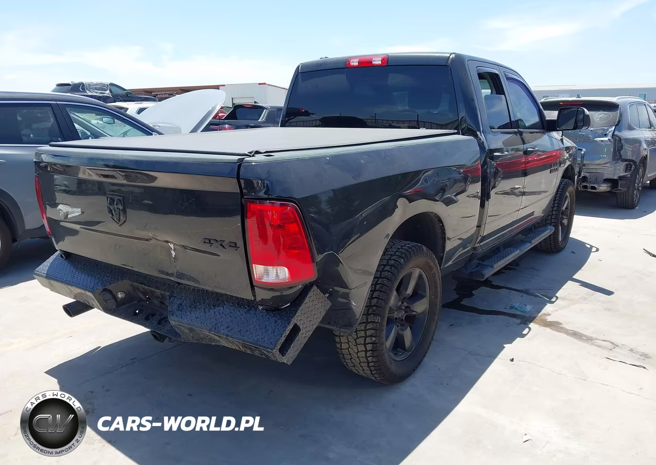 2017 Ram 1500 Express 4X4 6'4 Box VIN:1C6RR7FT0HS510783 - 4