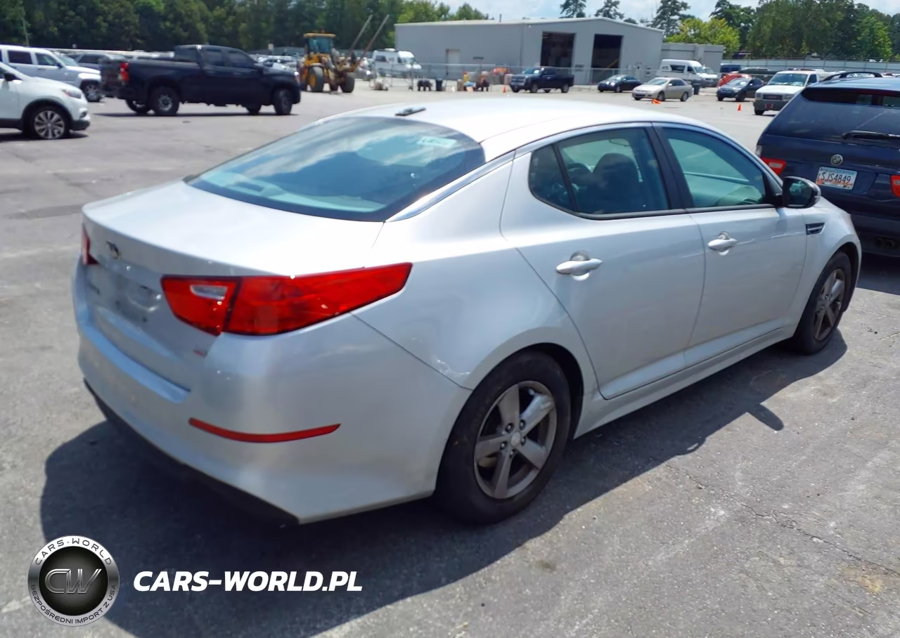 2015 Kia Optima Lx VIN:5XXGM4A76FG397680 - 4