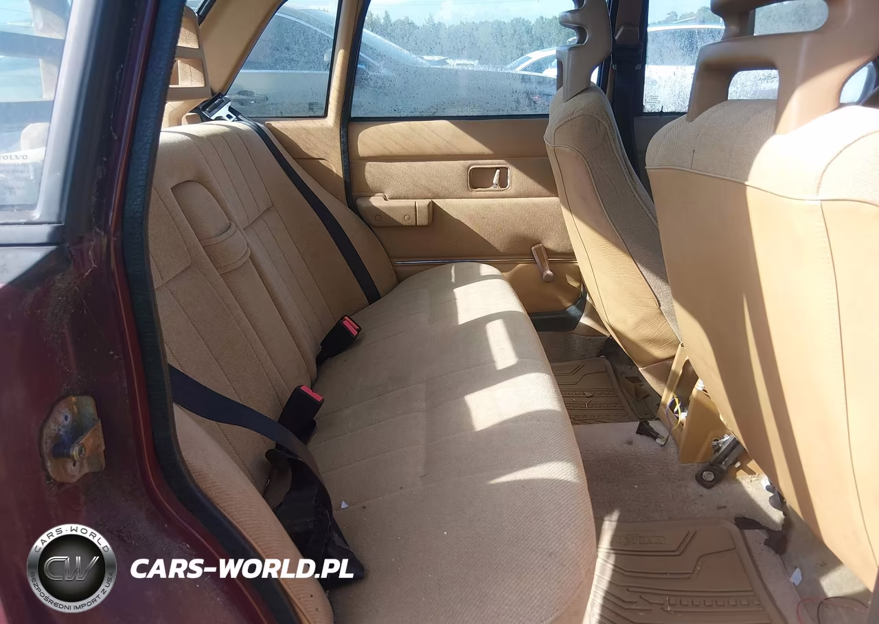 1989 Volvo 244 Dl-Gl VIN:YV1AX8846K1384573 - 8