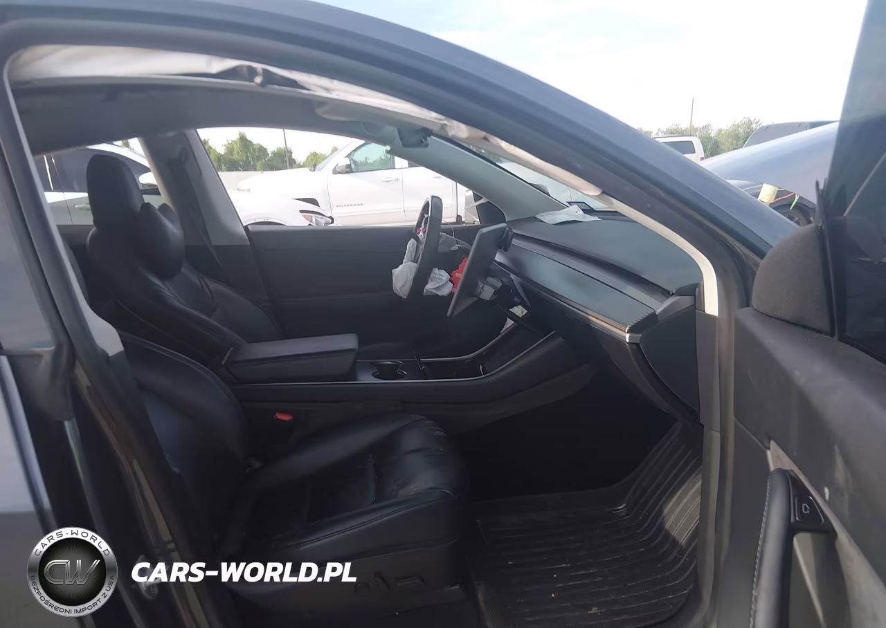 2020 Tesla Model Y Long Range Dual Motor All-Wheel Drive VIN:5YJYGDEE1LF041592 - 5