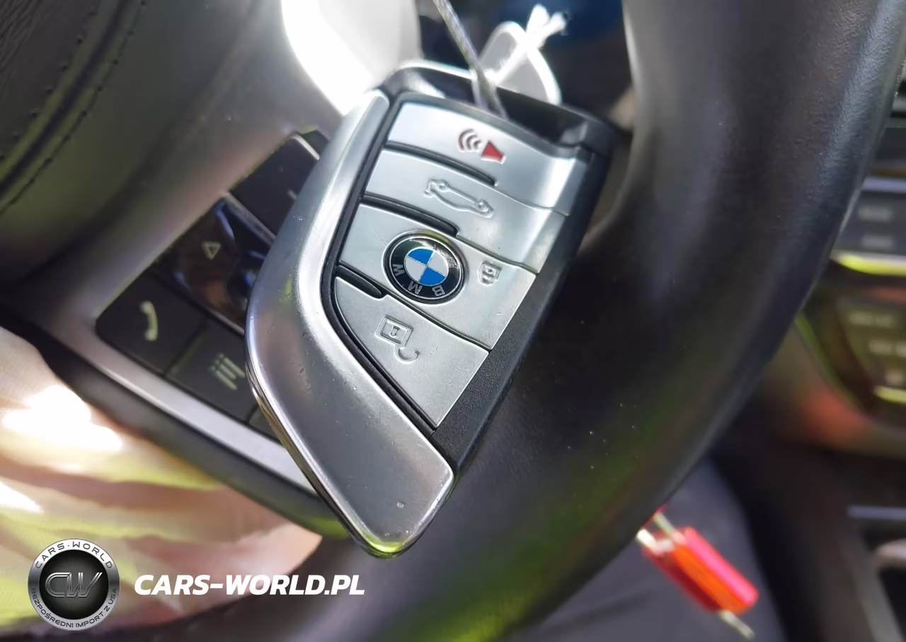 2021 BMW M550I xDrive VIN:WBA13BK06MCF93615 - 11