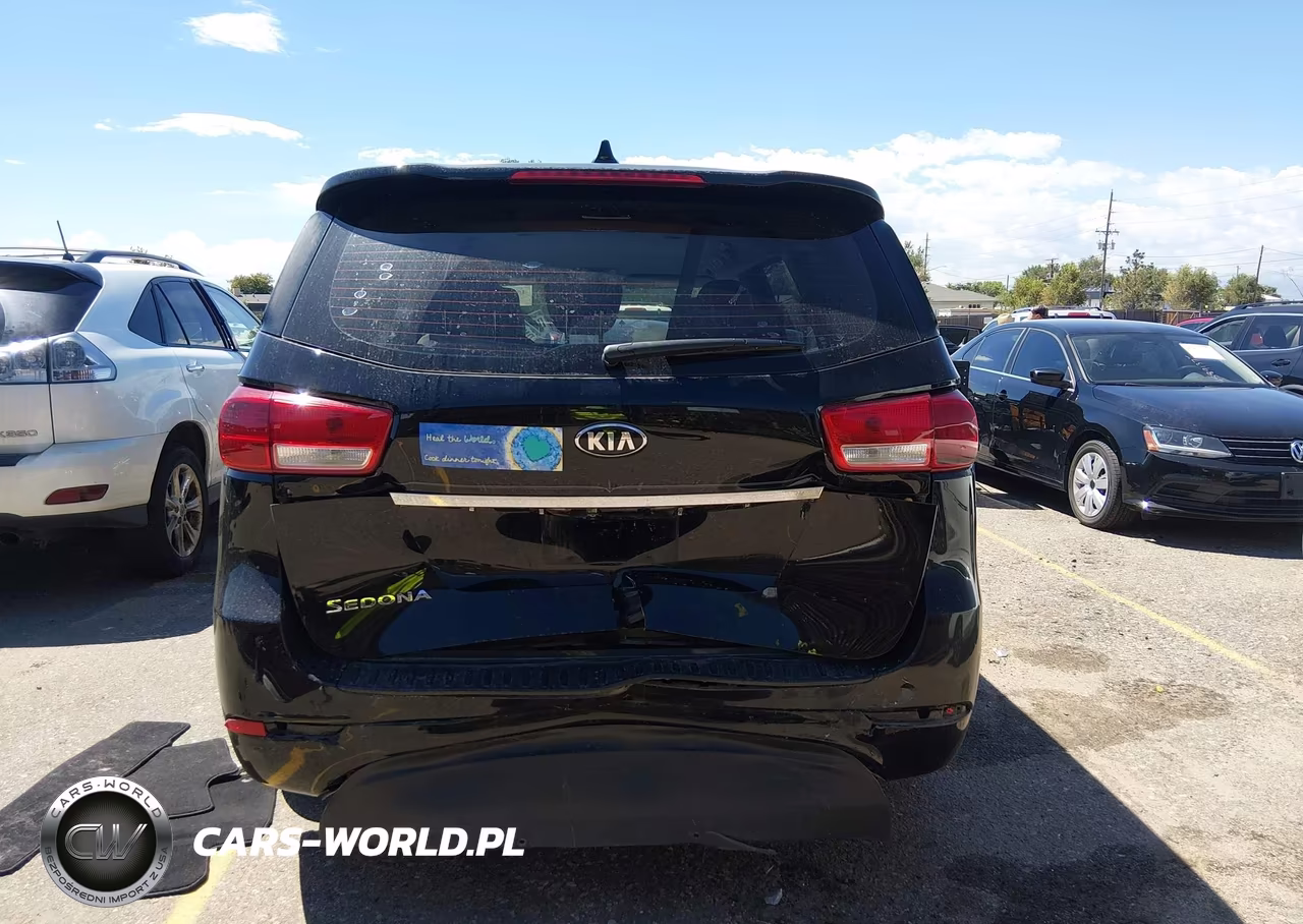 2017 Kia Sedona L VIN:KNDMA5C10H6258995 - 17
