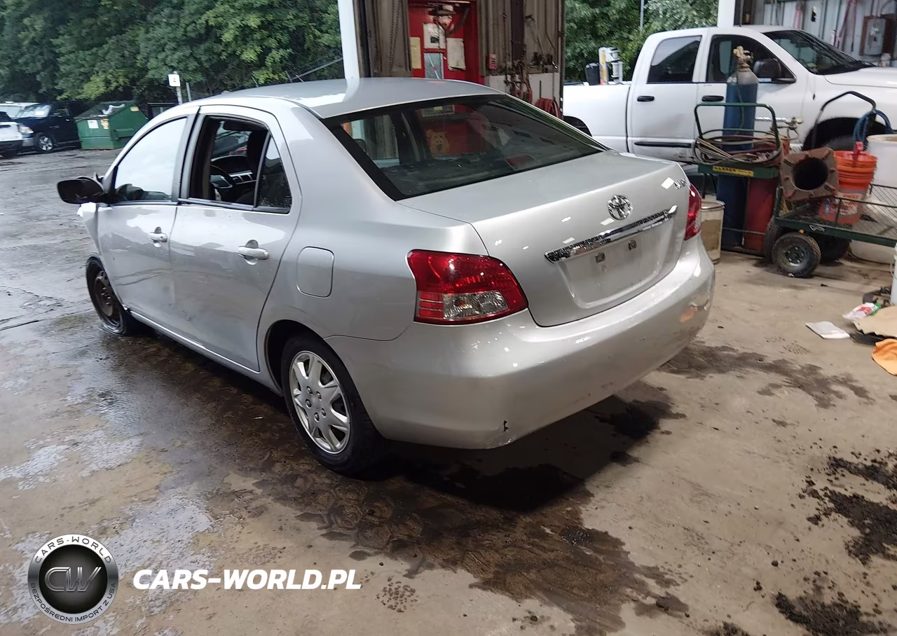 2012 Toyota Yaris VIN:JTDBT4K39CL015789 - 3