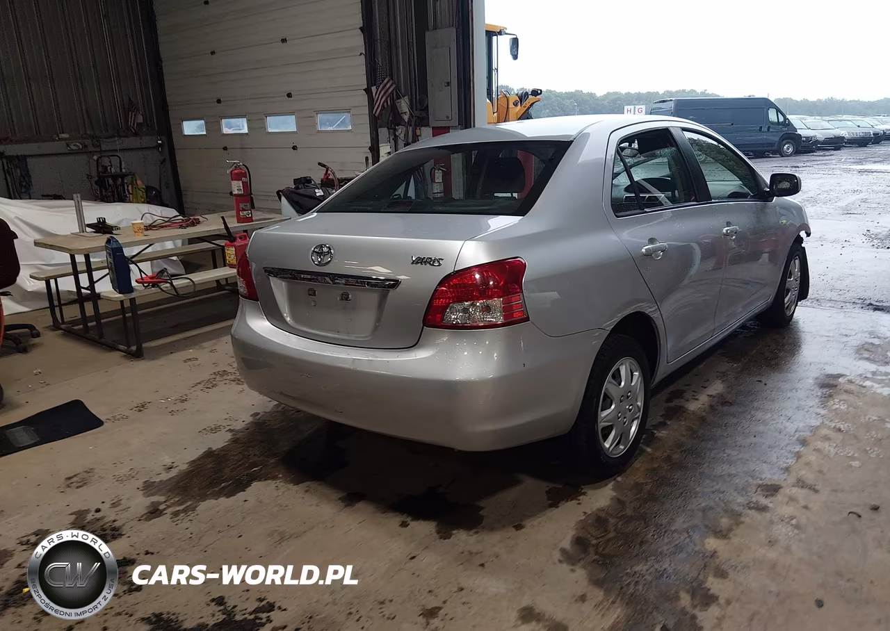 2012 Toyota Yaris VIN:JTDBT4K39CL015789 - 4