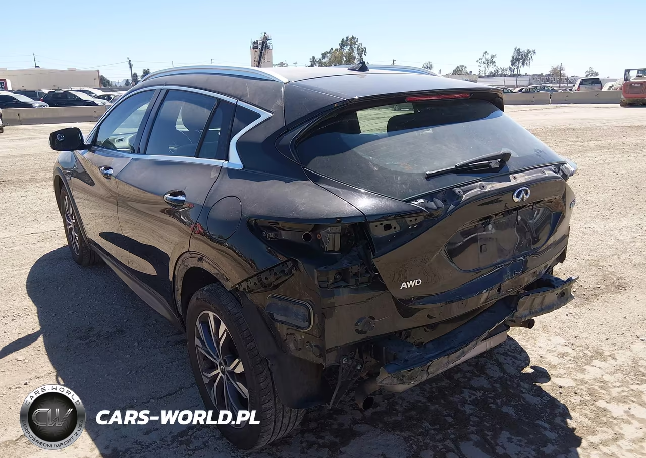 2017 Infiniti Qx30 Luxury VIN:SJKCH5CRXHA017629 - 3