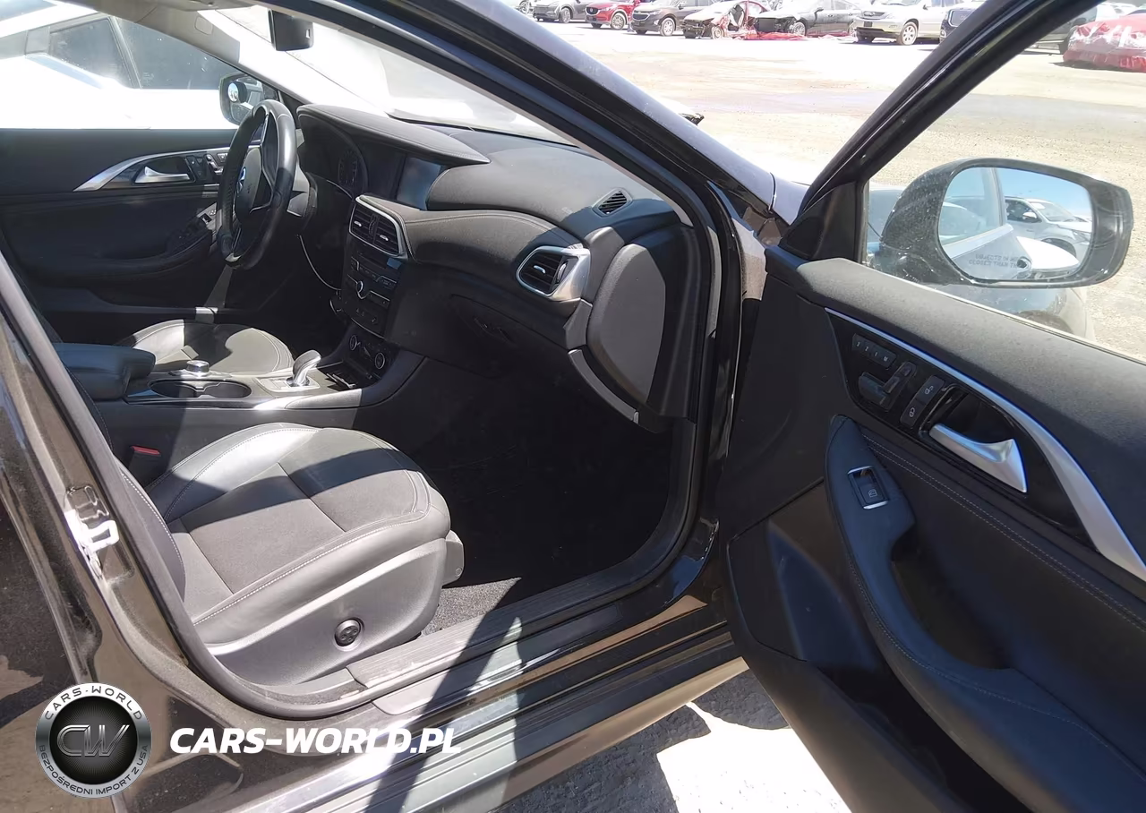 2017 Infiniti Qx30 Luxury VIN:SJKCH5CRXHA017629 - 5