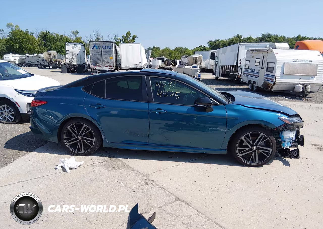 2026 Toyota Camry Xse VIN:4T1DAACK1TU279016 - 14