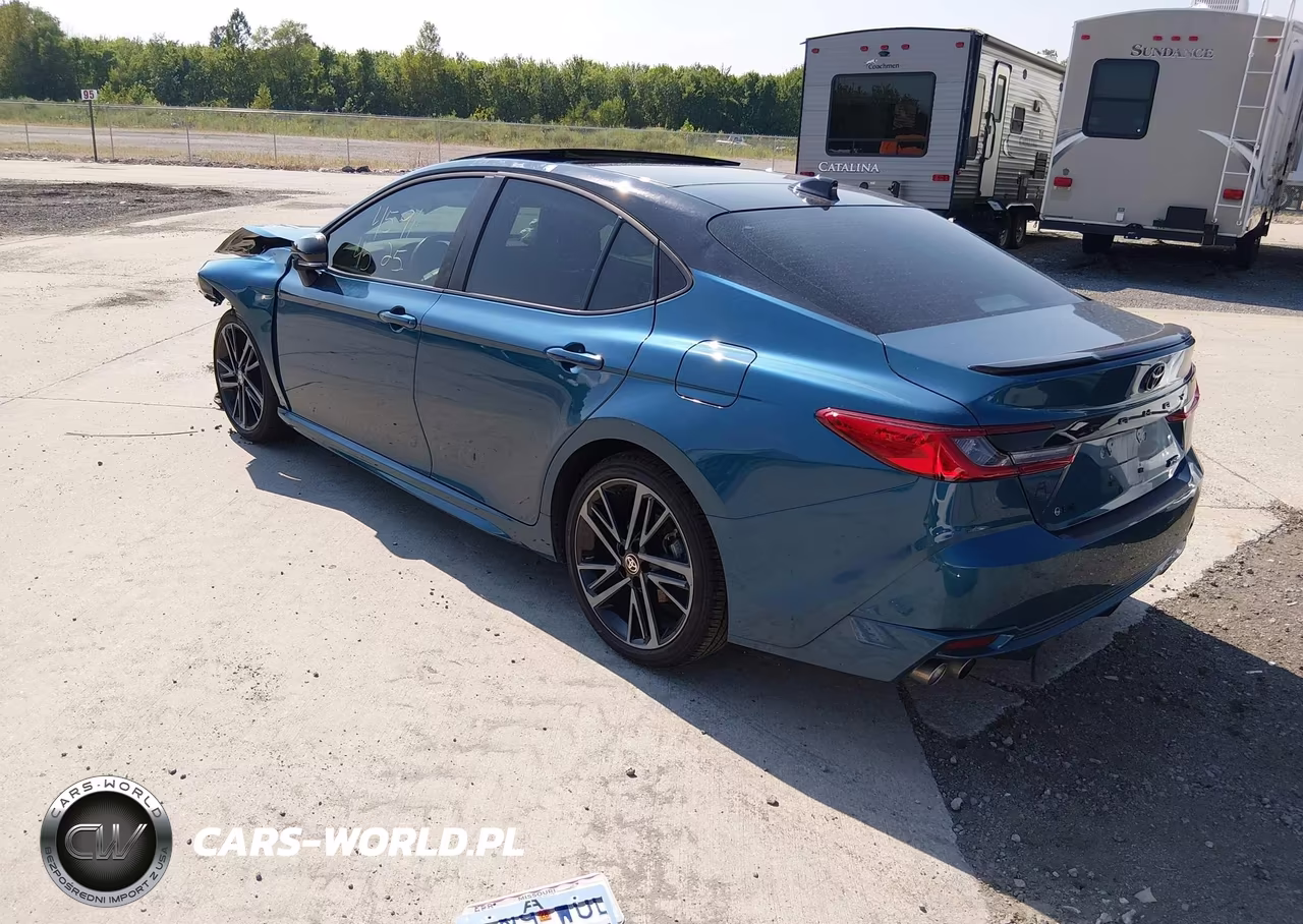 2026 Toyota Camry Xse VIN:4T1DAACK1TU279016 - 3