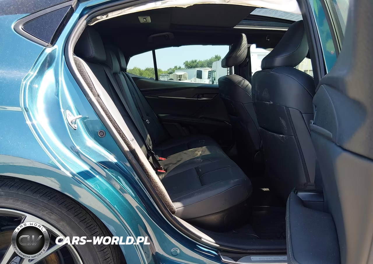 2026 Toyota Camry Xse VIN:4T1DAACK1TU279016 - 8