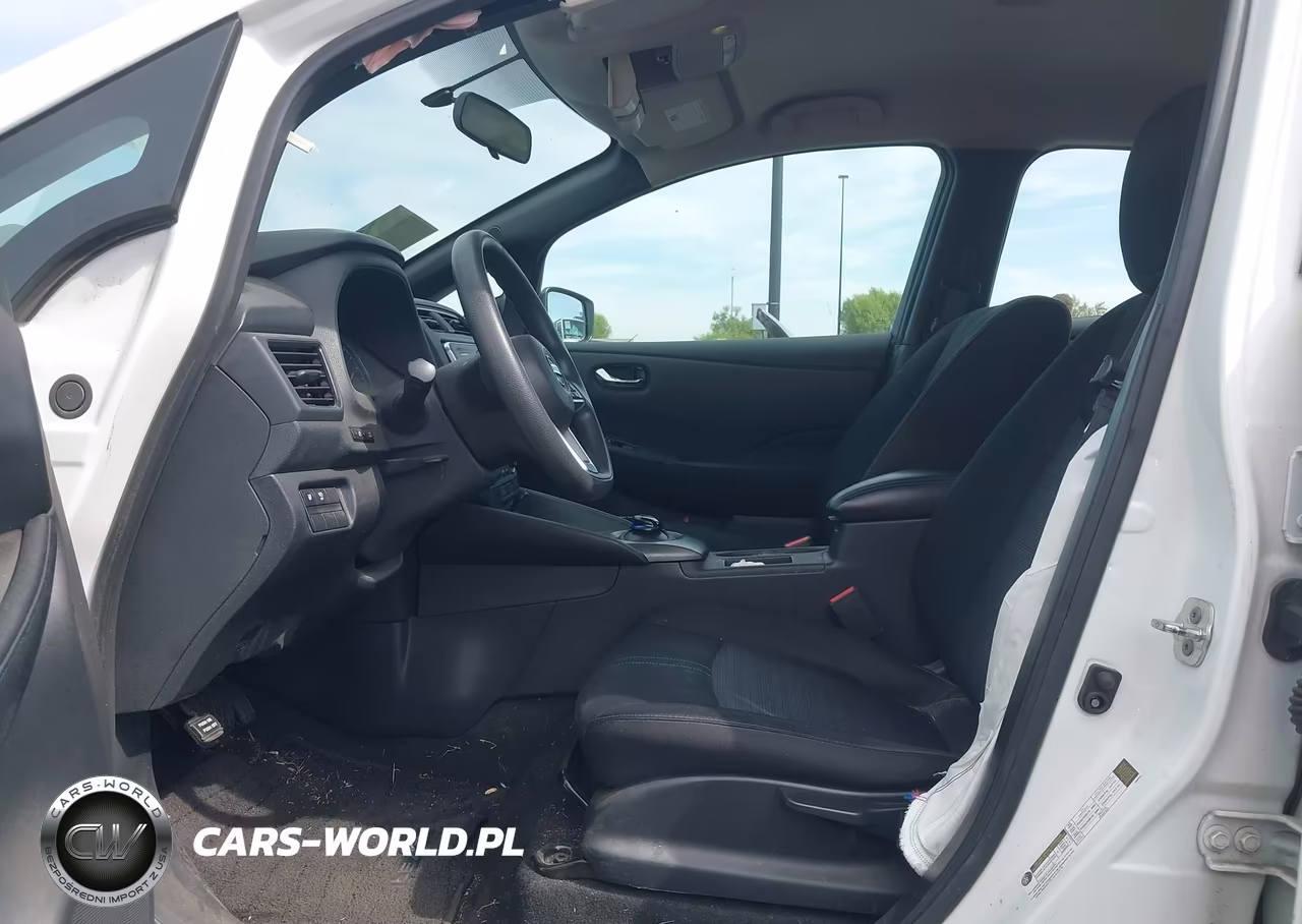 2019 Nissan Leaf S VIN:1N4AZ1CP1KC303854 - 5
