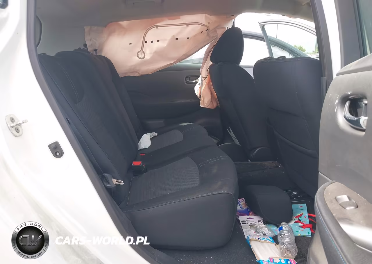 2019 Nissan Leaf S VIN:1N4AZ1CP1KC303854 - 8