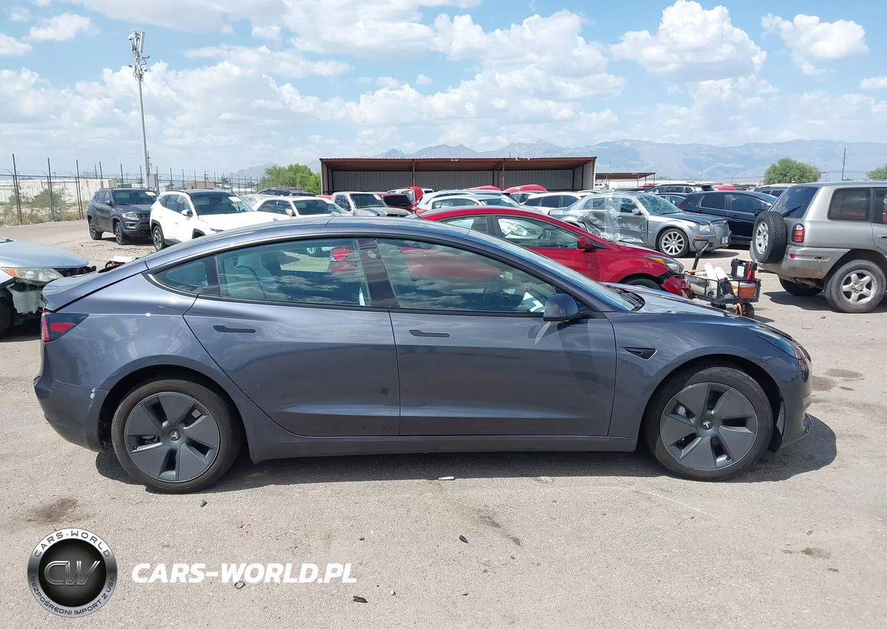 2023 Tesla Model 3 Rear-Wheel Drive VIN:5YJ3E1EAXPF712873 - 13