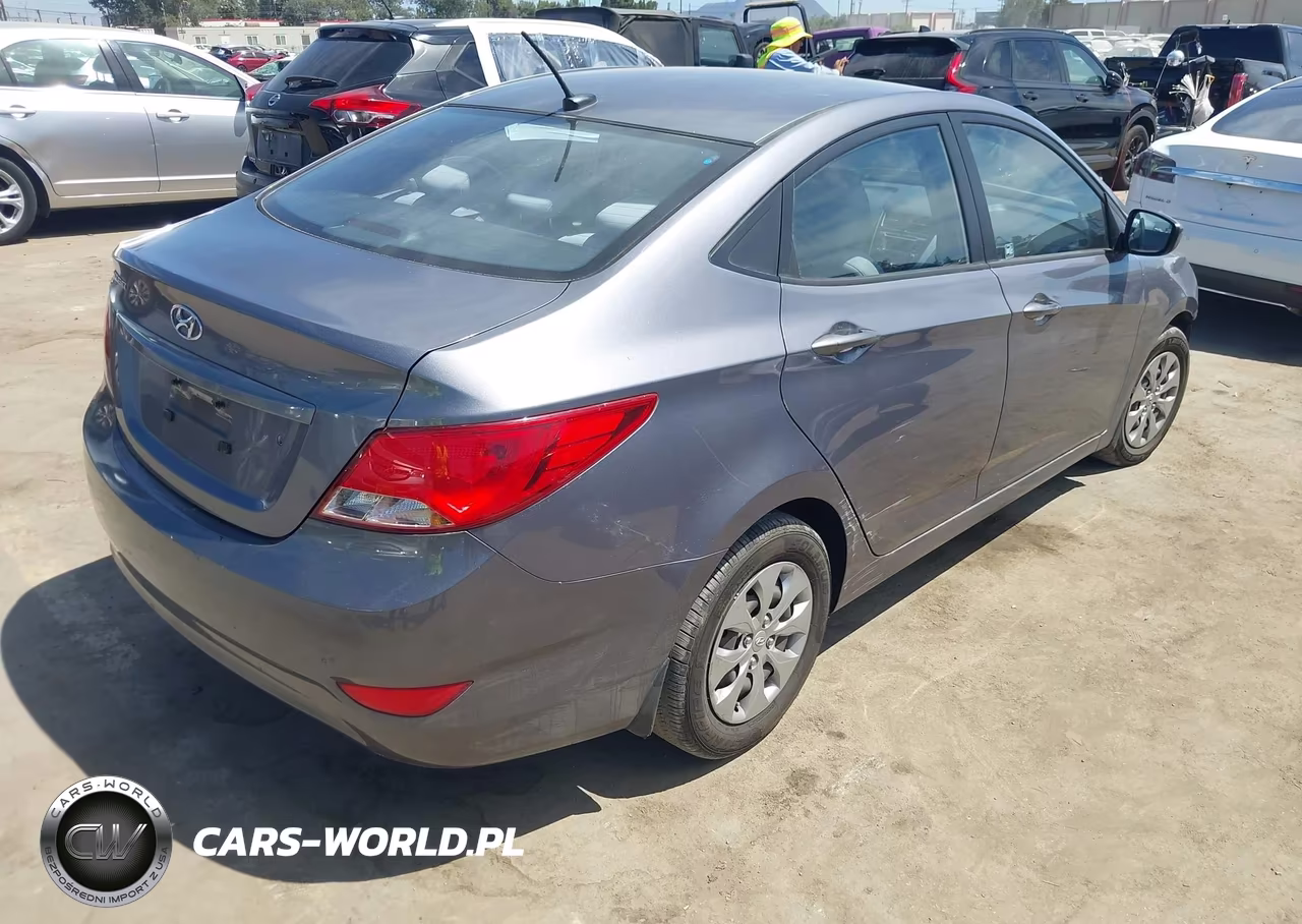 2015 Hyundai Accent Gls VIN:KMHCT4AE9FU871451 - 4