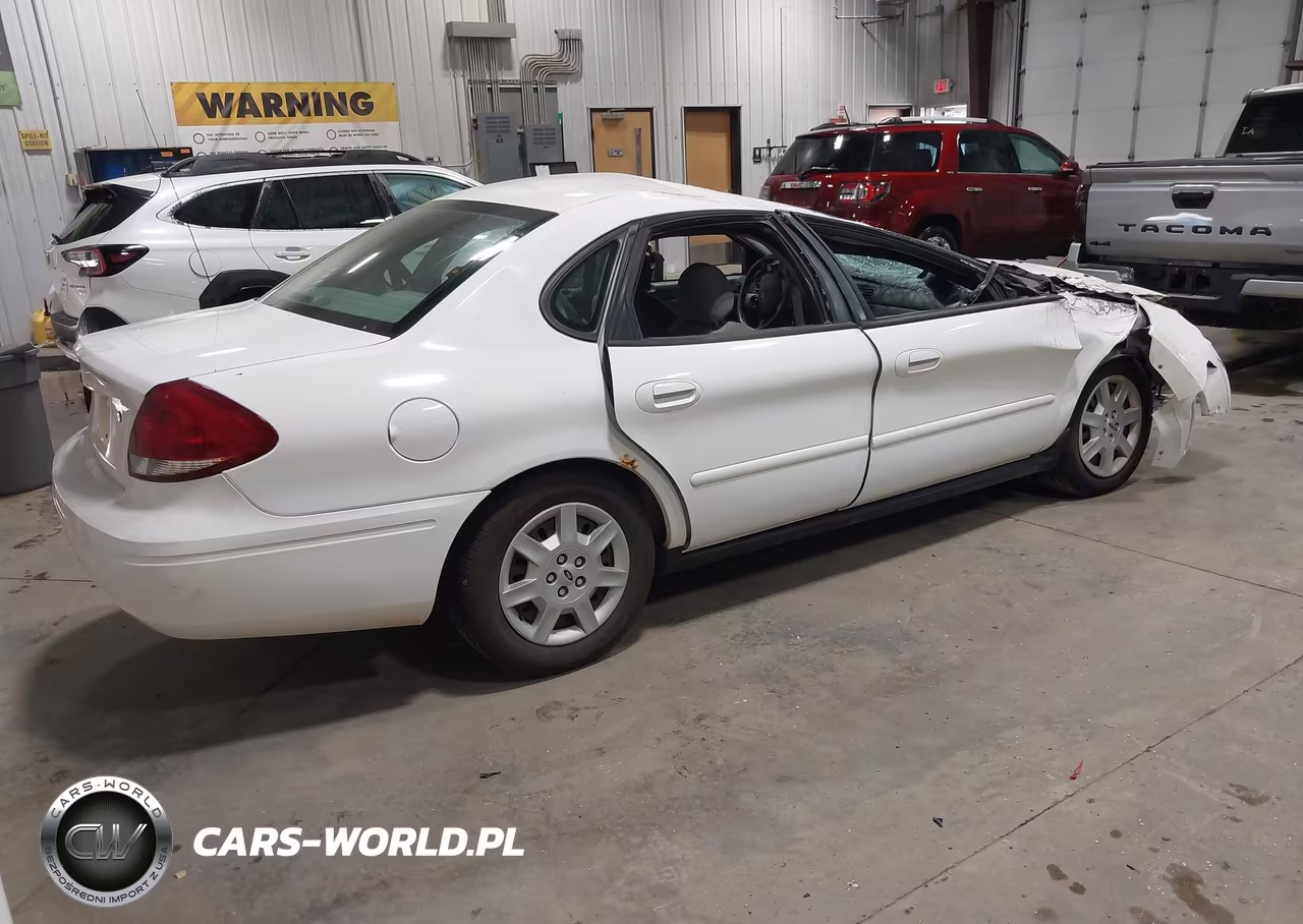2006 Ford Taurus Se VIN:1FAFP53206A214821 - 4