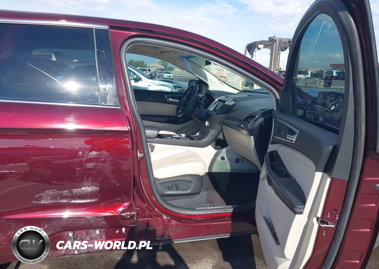 2020 Ford Edge Titanium VIN:2FMPK3K93LBB43562 - 5