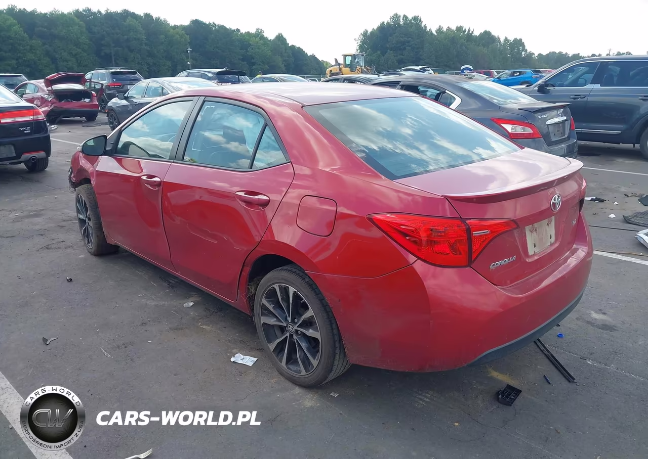 2017 Toyota Corolla Se VIN:2T1BURHE5HC803888 - 3