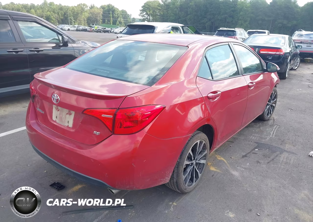 2017 Toyota Corolla Se VIN:2T1BURHE5HC803888 - 4