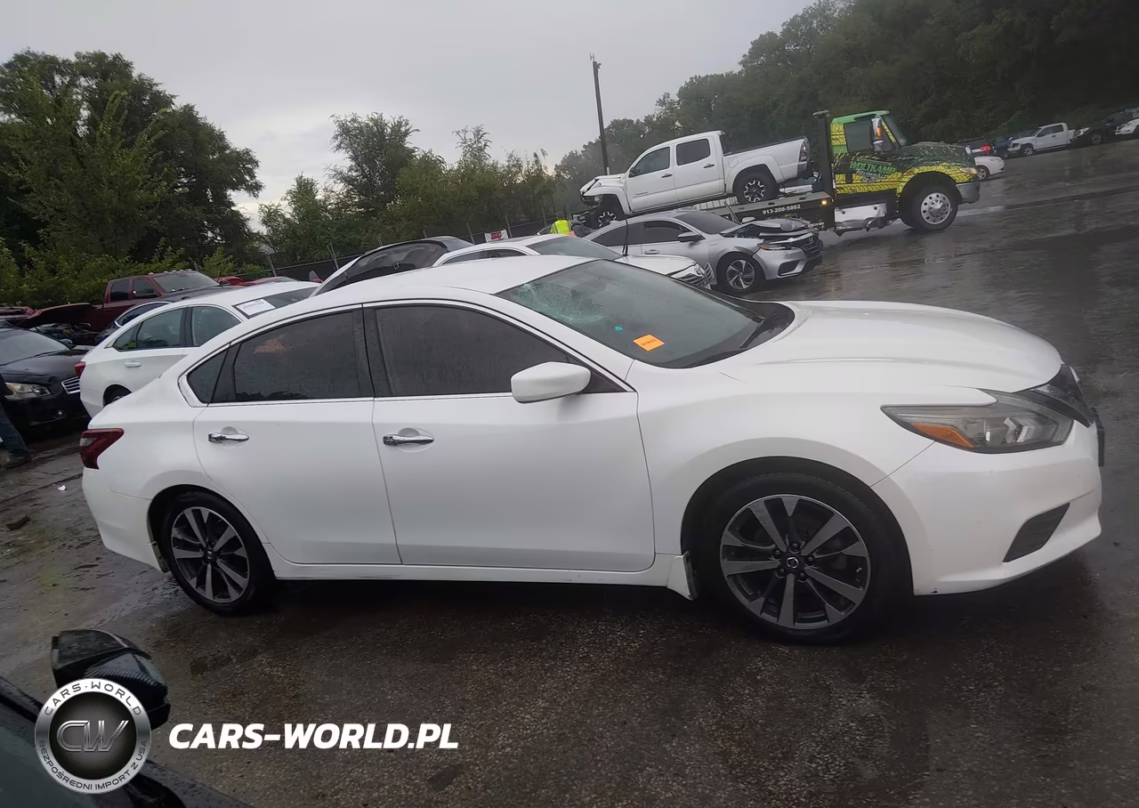 2017 Nissan Altima 2.5 Sr VIN:1N4AL3AP4HN355346 - 13