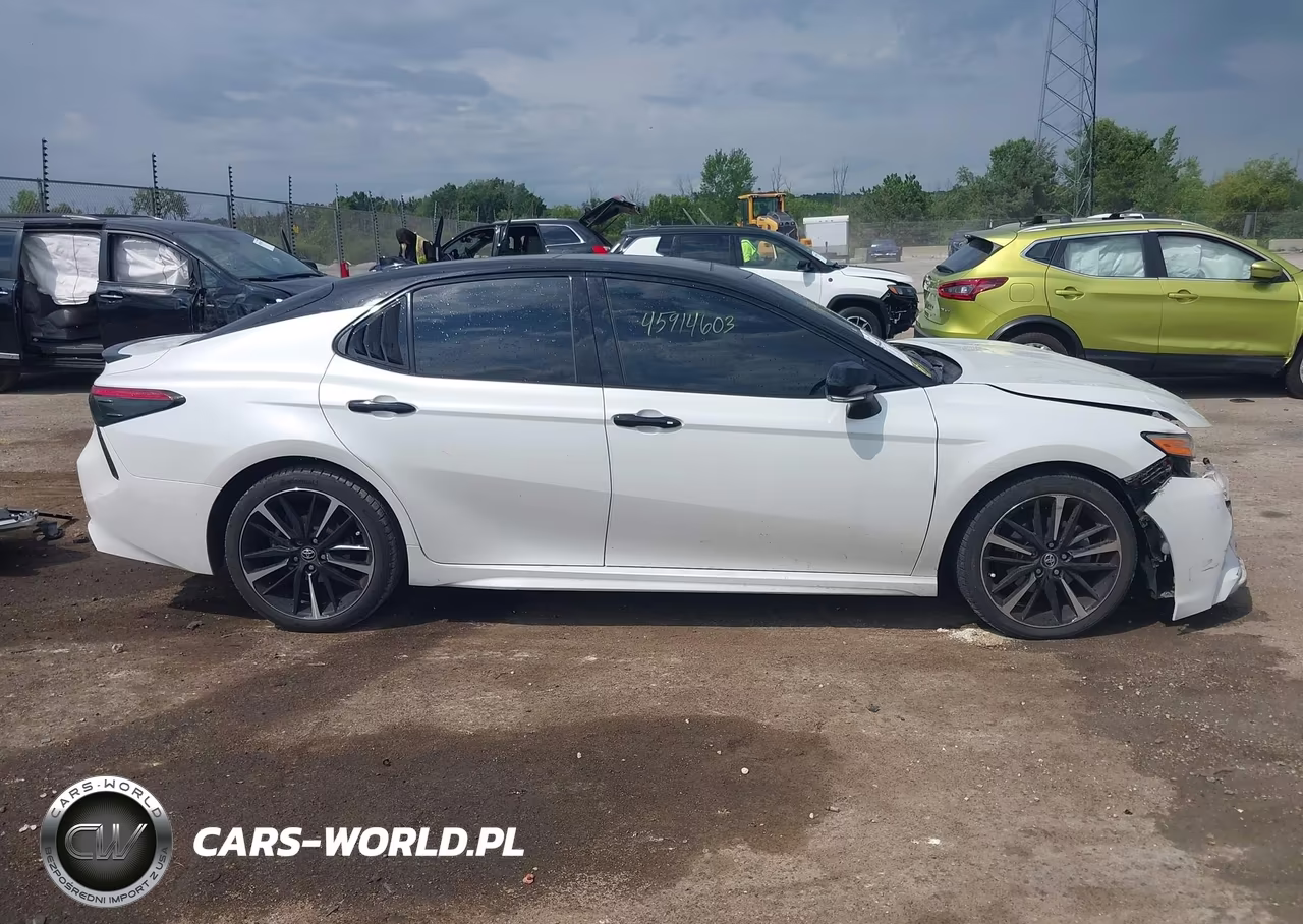 2020 Toyota Camry Xse VIN:4T1K61AK6LU312944 - 13