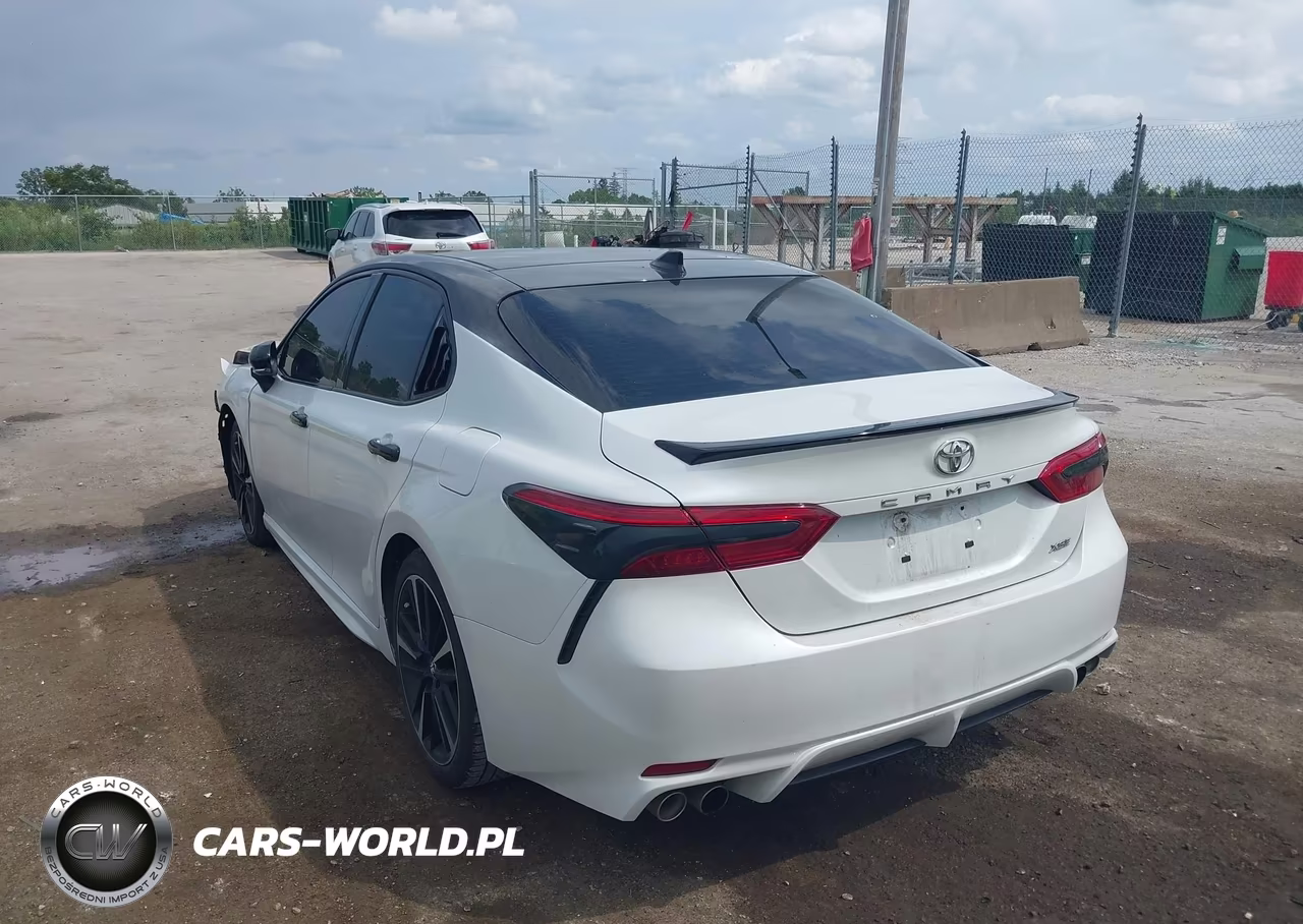 2020 Toyota Camry Xse VIN:4T1K61AK6LU312944 - 3