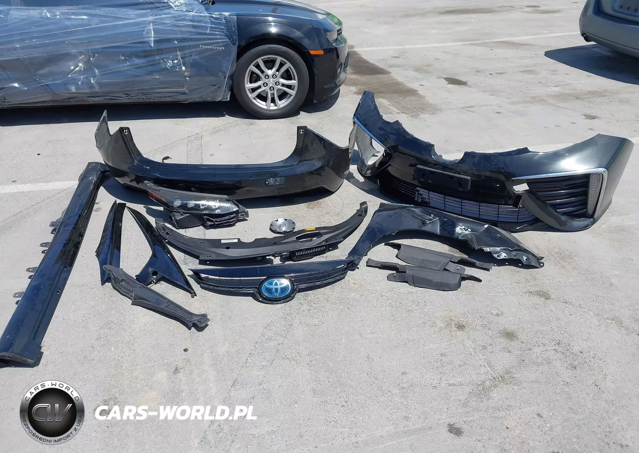 2018 Toyota Mirai VIN:JTDBVRBD3JA004957 - 12
